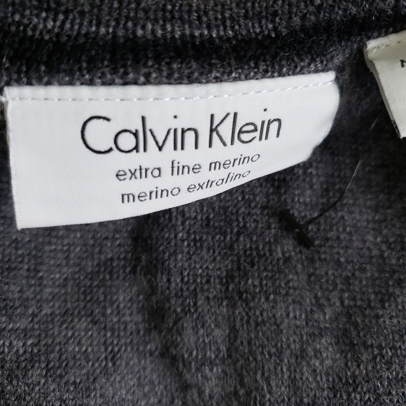 Calvin Klein Extra Fine  Merino Wool V-neck Sweater Dark Gray Size  Medium - Picture 8 of 13